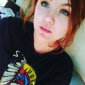 Meet your Posher, Desi